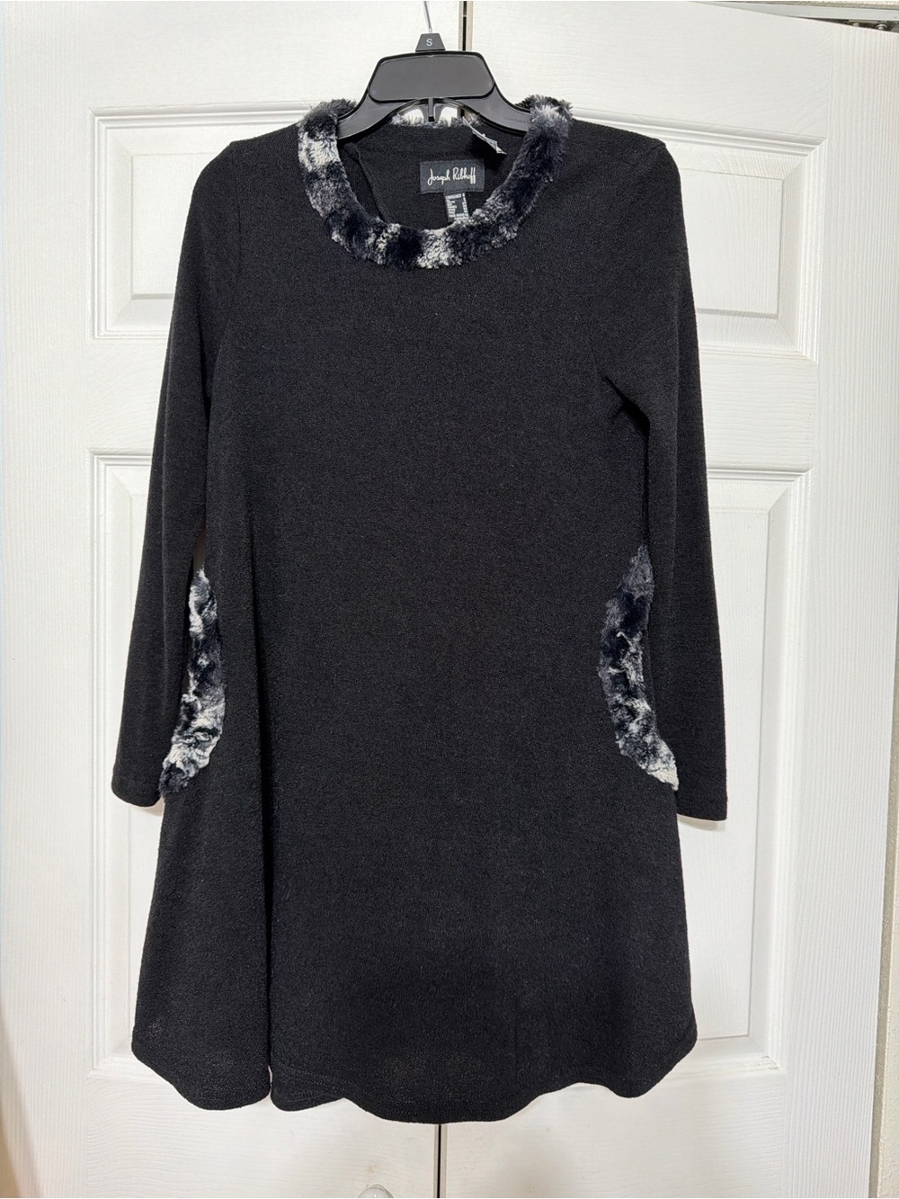Joseph Ribkoff swing tunic dress black faux fur trim long sleeves size 6